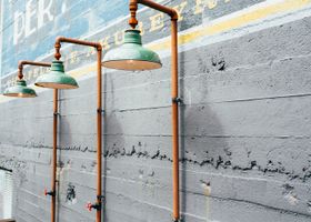 Wire & Clay Café